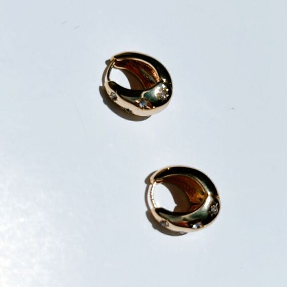 diamond hoop earrings A134 - Picture 6 of 7